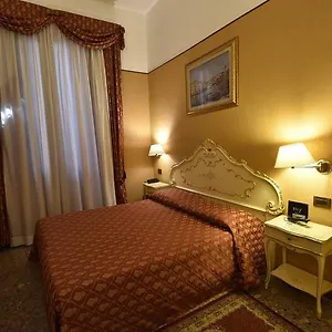 Poste Vecie 3*, Venezia Italia